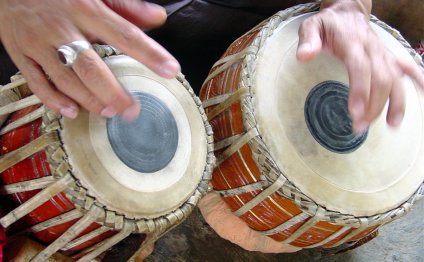 Tabla Playing