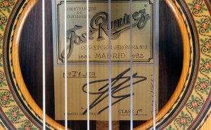 Classical Guitar lessons Toronto