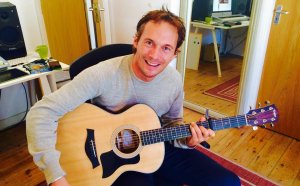 Guitar lessons in London