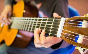 Guitar lessons Westchester NY