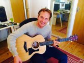 Guitar lessons in London